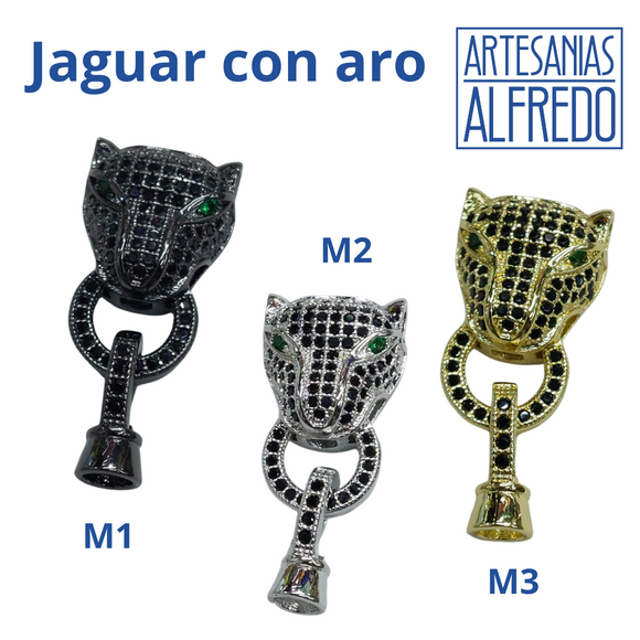 Jaguar con aro