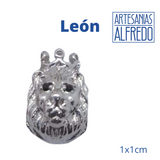 León